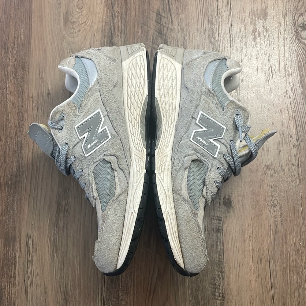 Used New balance 2002r grey slates - Picture 1 of 3